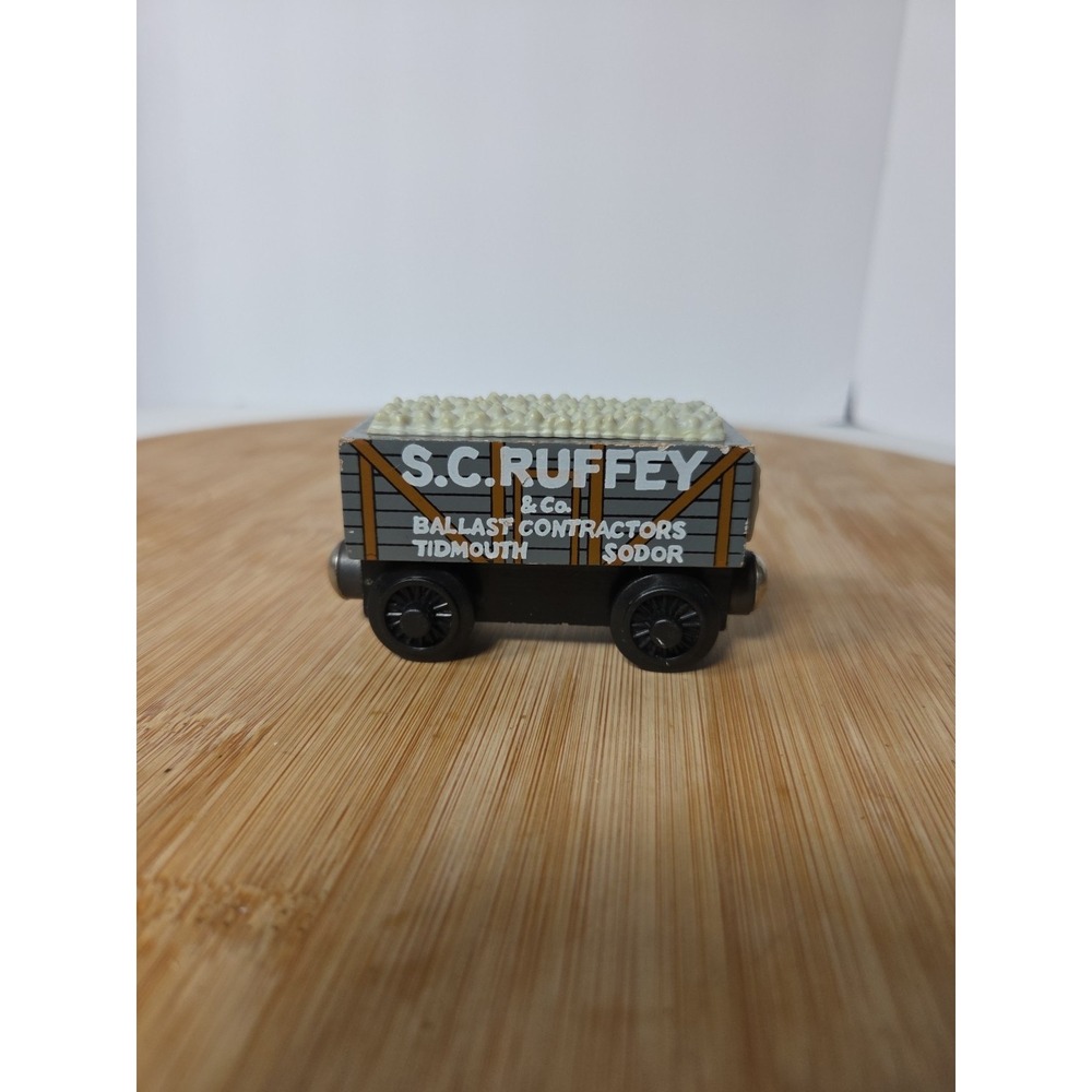 Thomas & Friends Wooden Railway Train Engine SC Ruffey Troublesome Truck 1996 - Picture 3 of 7
